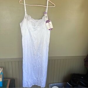 Vassarette signature White Ice Satin lace Long lingerie Nightgown